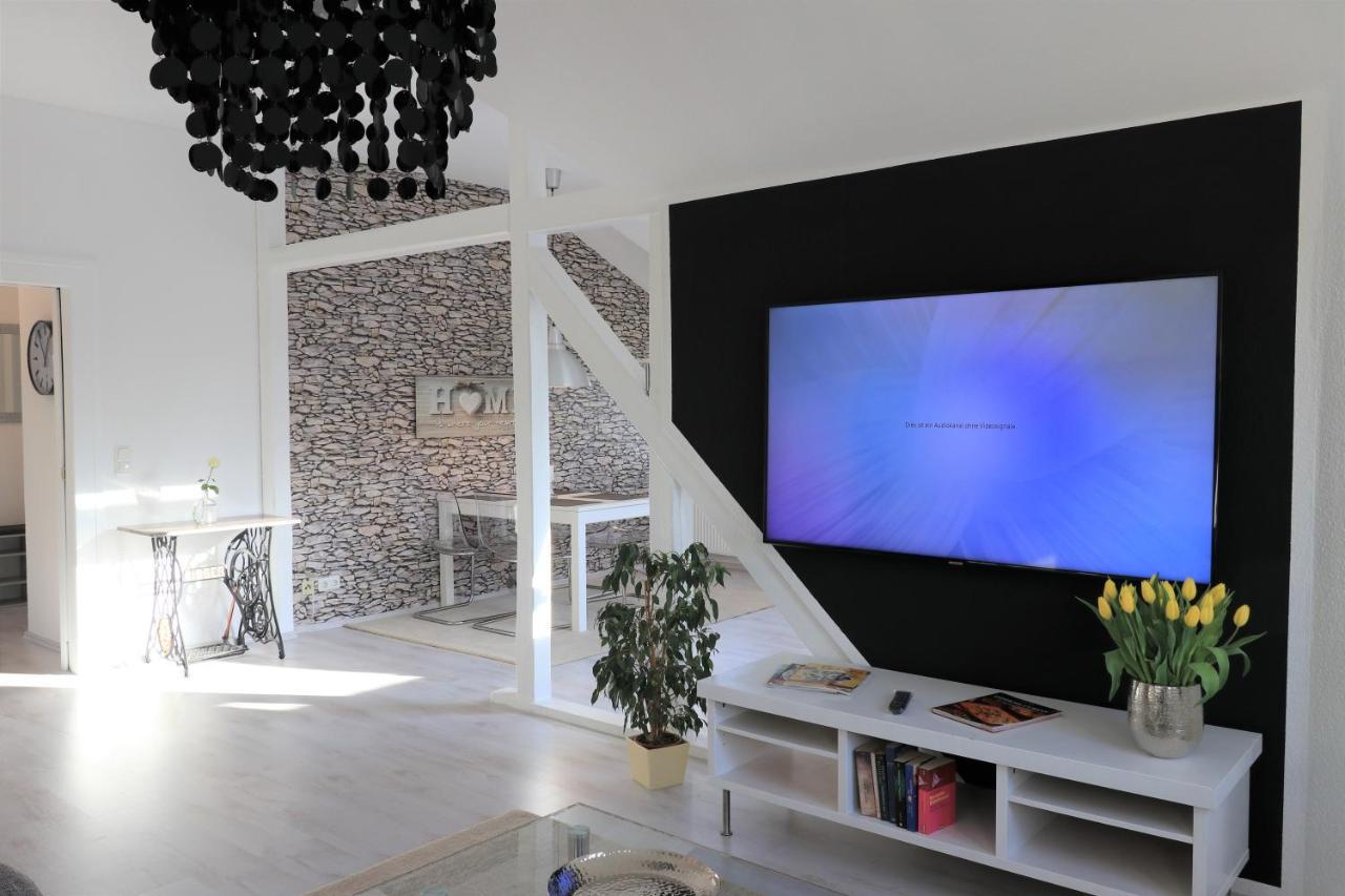 Ferienwohnung Villa Ruhr มึลไฮม์ อันแดร์ รัวร์ ภายนอก รูปภาพ