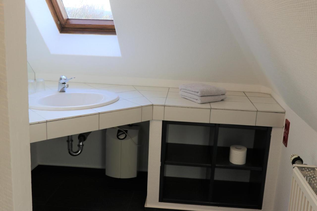 Ferienwohnung Villa Ruhr มึลไฮม์ อันแดร์ รัวร์ ภายนอก รูปภาพ