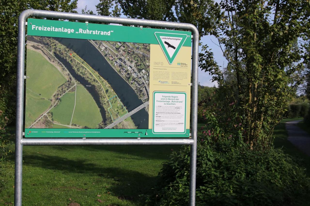 Ferienwohnung Villa Ruhr มึลไฮม์ อันแดร์ รัวร์ ภายนอก รูปภาพ