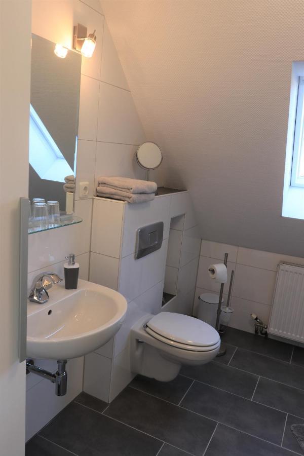 Ferienwohnung Villa Ruhr มึลไฮม์ อันแดร์ รัวร์ ภายนอก รูปภาพ