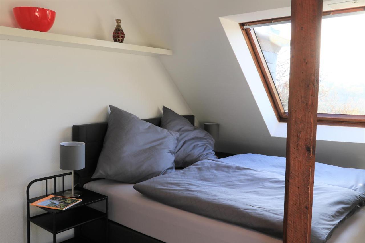 Ferienwohnung Villa Ruhr มึลไฮม์ อันแดร์ รัวร์ ภายนอก รูปภาพ